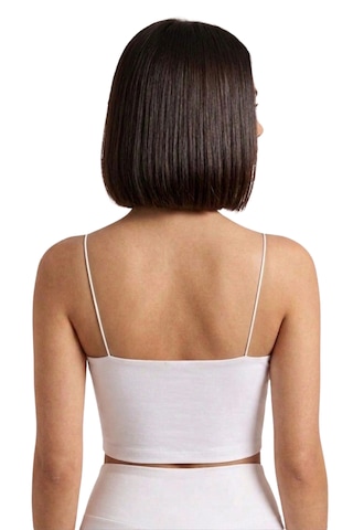 Mrm Pro Kadın Beyaz İp Askılı Crop Atlet Esnek Fit Nakışlı Crop Top Büstiyer Ön Kısım Çift