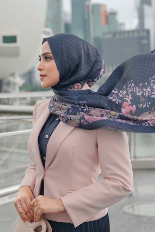 Buttonscarves Singapore Saten Şal - Orchard Road Mavi