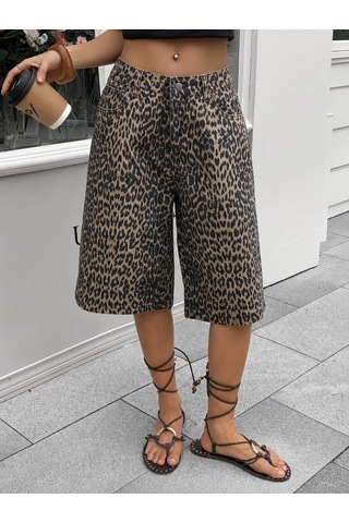 Efnaz Style Kadın Yüksek Bel Leopar Desen Detaylı Kısa Kot Şort