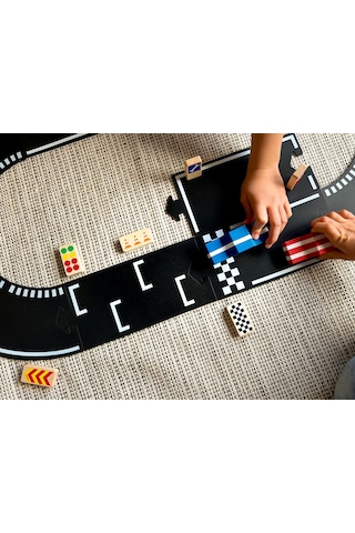 Waytoplay - Roadblocks Set Race Signs