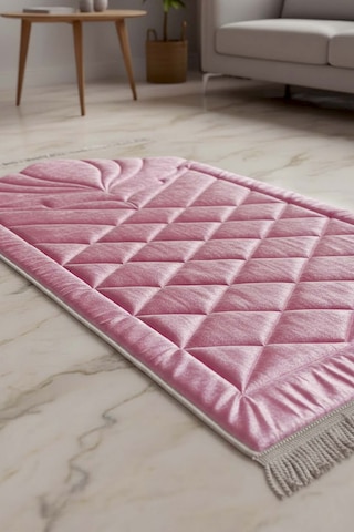 Koyu Pembe Kapitone Dolgulu Lüks Seccade 65x115 Cm