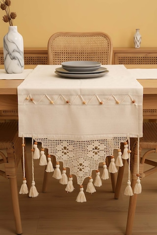 Dantel İşlemeli Boncuklu Runner 50x130 Cm Krem