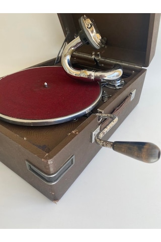 Molotov Sovyet Antika Çanta Gramofon 067