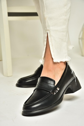 Fox Shoes T820100309 Siyah Günlük Loofer Kadın Ayakkabı Siyah