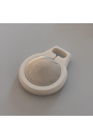 Apple Uyumlu AirTag İçin Dizayn Edilmiş Kılıf Anahtarlık Keychain Beyaz