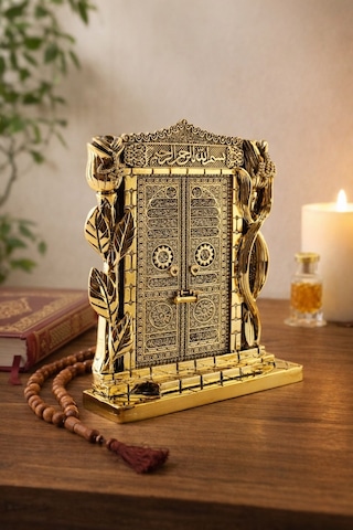 Taş İşlemeli Gold Renkli Allah & Muhammed S.a.v Kâbe Kapısı Figürlü Taşlı Masa Üstü Biblo 25 Cm Sarı