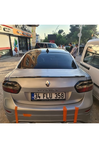 Renault Fluence Yarasa Spoiler Piano Black Universal Esnek, 124cm