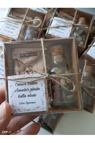 Farklı Market Öğretmenden Veliye Anneler Günü Hediyesi 5 Adet