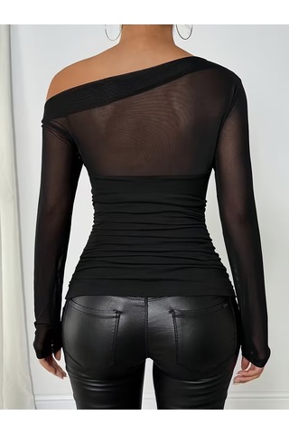 Butik İstanbul Kadın Uzun Kollu Tek Omuzdan Açık Tül Detaylı Viskon Bluz Siyah