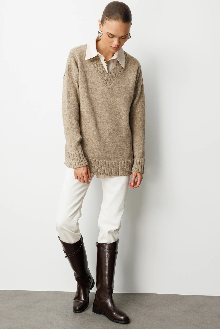 Mizalle V Yaka Oversize Bej Rengi Triko Kazak Bej