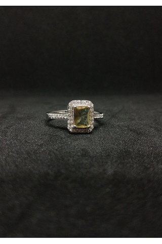 Baget Kesim Zultanit Taşlı Gümüş Yüzük - 925 Ayar Renk Değiştiren Şık Tasarım Gümüş