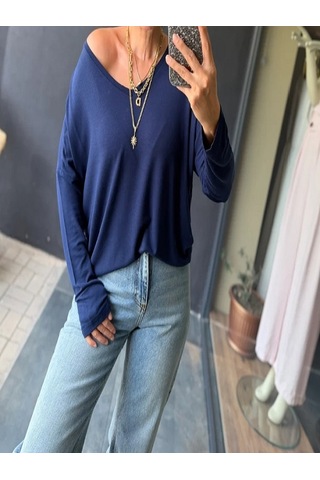 Mirve Butik V Yaka Yumoş Merserize Bluz Lacivert