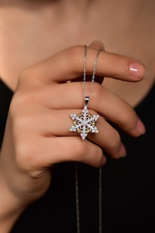 Papatya Silver 925 Ayar Gümüş Rodyum Kaplama Dorika Toplu Opal Kar Tanesi Kadın Kolye