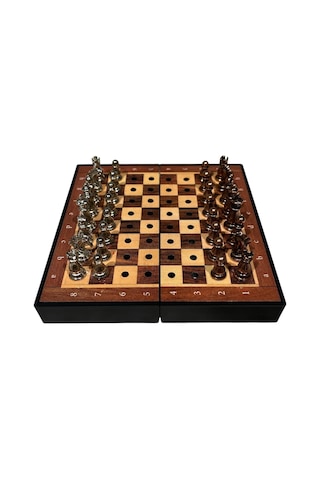 Gifthome Antik Klasik Ceviz Desenli Mini Seyahat Boy Satranç Takımı 16 X 16 Cm