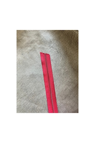 10 Metre Kırmızı Fermuar 20 Başlık Takılı