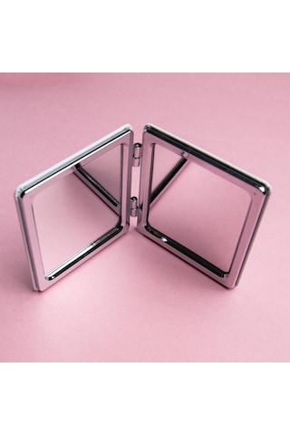 Sevimli Şekiller Kara Cep Aynası 1 Adet-1634 Beyaz