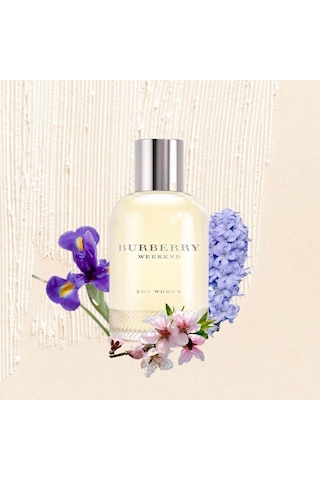 Burberry Weekend Edp 30 Ml Kadın Parfümü Çiçeksi