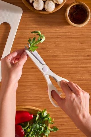 Karaca Sharp 6 Parça Kesme Tahtalı, Makaslı Bıçak Seti Krem Krem