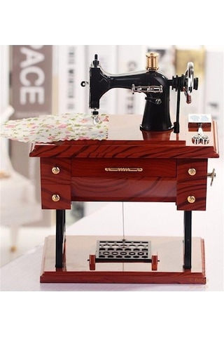 Kişiye Özel Nostaljik Tasarımlı Dikiş Makinesi Müzik Kutusu