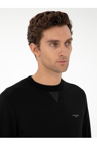 Siyah Regular Fit Sweatshirt