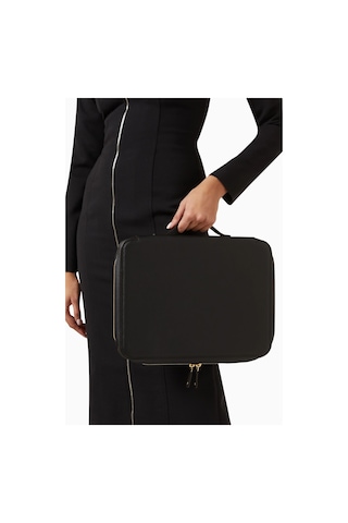 Montroi Montroı 13" Deri Laptop Kılıfı Grained Leather, Şık Ve Koruyucu Tasarım Notebook Çantaları Siyah