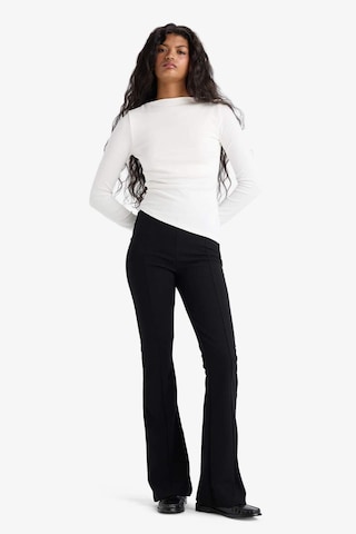 Defacto Flare Fit Yüksek Bel İspanyol Paça Uzun Krep Pantolon F9166ax25wnbk81 Siyah