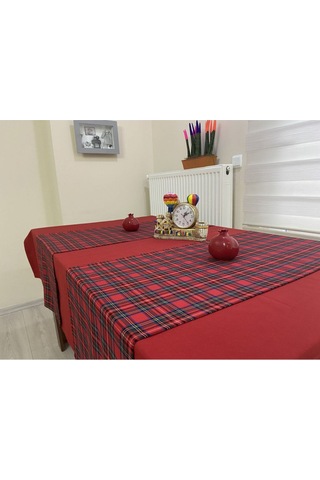 Kırmızı Renk Masa Örtüsü Yılbaşı Ekose Runner Seti