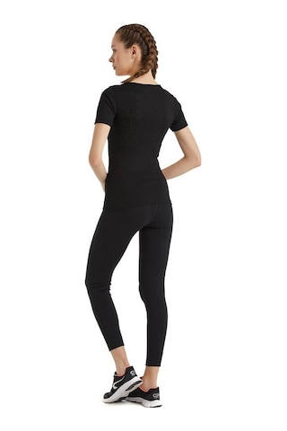 Blackspade Kadın Kısa Kol Level 1 Siyah Thermal C7t6n2o1 001