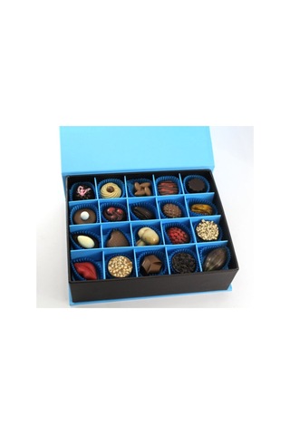 Dark Brown Özel Hediyelik Serisi Mıknatıslı Kutuda Spesiyel Çikolata 500 G