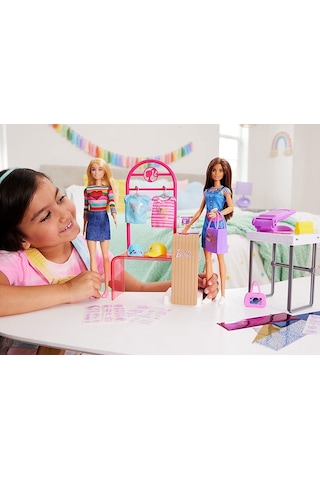 Barbie'nin Tasarım Butiği HKT78