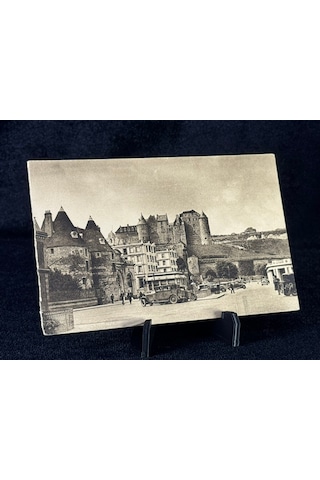 Fransa Kartpostal Dieppe Les Les Tourelles Et Le Vieux Chateau La Douce France Postcard 1900 Yıllar Taşbaskı