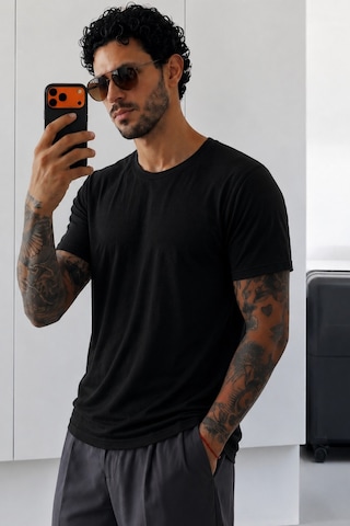 Tarz Cool Erkek Flamlı Pamuklu Bisiklet Yaka Basic Slim Fit Tişört Yazlık Günlük Şık Tişört Siyah