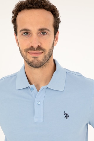 U.S. Polo Assn. Erkek Slim Fit Polo Yaka Açık Mavi Basic Tişört 50279573-VR003