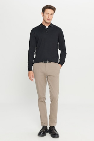 AC&Co / Altınyıldız Classics Erkek Sıyah Yünlü Standart Fit Normal Kesim Polo Yaka Basic Triko Kazak SIYAH