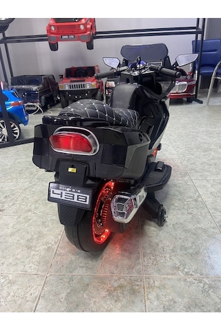 Poyraz Akülü Motor 12 Volt 2-8 Yaş Siyah