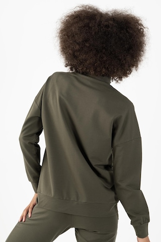 Maraton Sportswear Comfort Kadın Dik Yaka Düşük Kol Basic Açık Haki Tracktop 22178-açık Haki