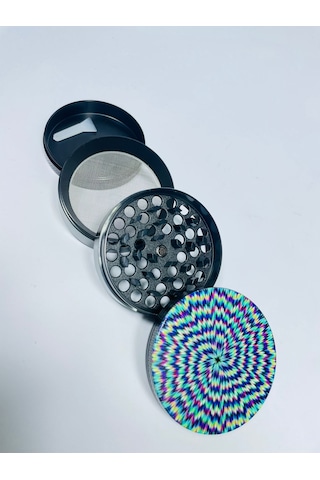 Tobaccoturk724 Optik İlizyon Desenli Metal 4 Parça Grinder Tütün Öğütücü 63 MM