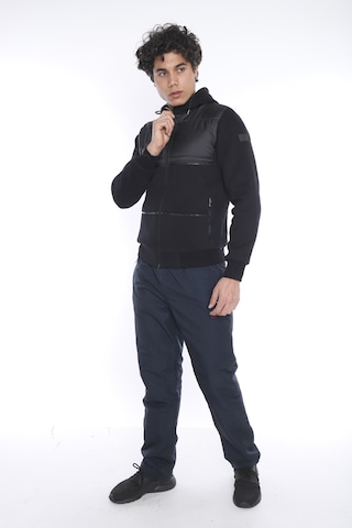 Escetic Erkek Spor Siyah Kapşonlu, İçi Peluş Astarlı Mont-3696 Siyah