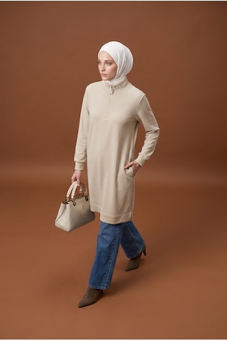 Armine Trend Yarım Fermuarlı Dik Yaka Uzun Kollu Rahat Kesim Basic Uzun Tunik 107 Cm Boy Bej 26kt456