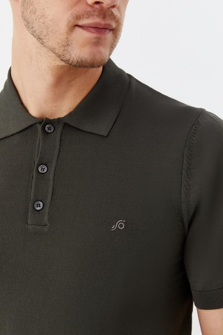 Sabri Özel Erkek Koyu Yeşil Normal Kesim Regular Fit Viskon Dokuma Düğmeli Polo Yaka Tişört