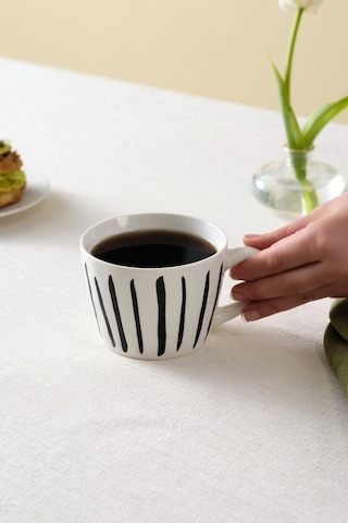 Karaca Linda Çizgili Mug 350 ml