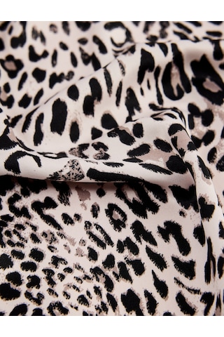 Koton Kontrast Biye Detaylı Leopar Desenli Saten Kare Fular Bandana Kahverengi 7wak50226aa Kahve