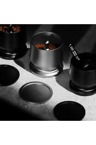 Wezone 58mm Çelik Kahve Toz Toplayıcı - Kapağı Ve Basma Aleti İle 3'lü Set, Espresso Torbası İçin Düzenleyici, Lehimli Ve Sağlam Siyah