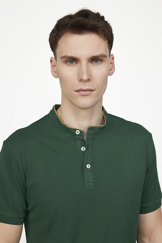 Tudors Erkek Slim Fit Dar Kesim Düz Pike Yeşil Hakim Yaka Tişört-27219-Yesıl Yeşil