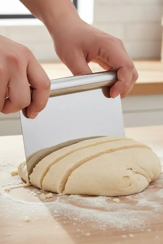 Ölçülü Hamur Kesici Ve Tezgah Kazıyıcı Spatula Paslanmaz Çelik Ekmek Ve Pasta Kesme Aleti Gümüş