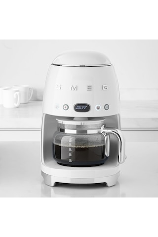 Smeg DCF02 50's Retro Style Filtre Kahve Makinesi 1050 W Beyaz