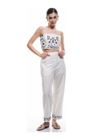 Koton Slim Fit Pamuklu Etnik Desenli İnce Askılı Crop Büstiyer Mavi Desenli 5sak30020pw Mavi Desenli