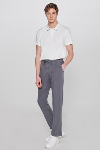 Wrangler Regular Fit Normal Bel Düz Paça Pantolon Erkek Pantolon W261016 793 Koyu Gri