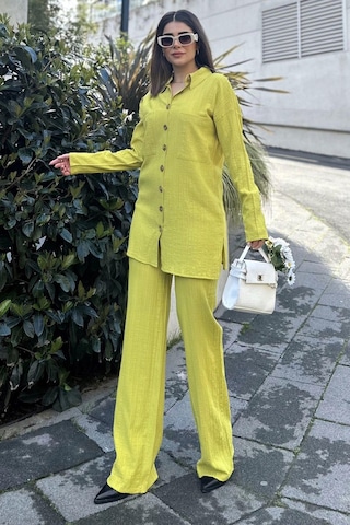 Kadın Yeşil Gofre Kumaş, Çift Cepli Gömlek & Bol Paça Pantolon - Salaş Alt & Üst Takım Yağ Yeşili
