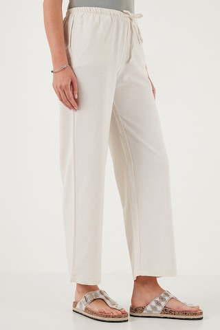 Lela Keten Karışımlı Regular Fit Normal Bel Geniş Paça Bayan Pantolon 5866030 Bej